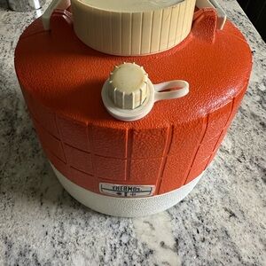 2 Pieces! Check out pics! Thermos Classic orange/white & OG Stanley thermos